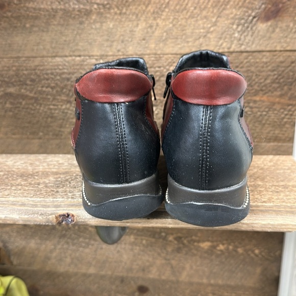 Rieker Ankle Booties 2 tone Leather Wool Lined Side Sz 8.5 - Picture 8 of 8